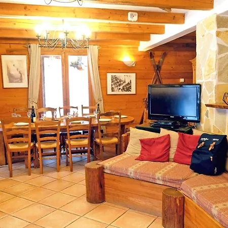 Charmant Chalet Traditionnel Savoyard A 200 M Du Domaine Skiable 3 Vallees * Courchevel